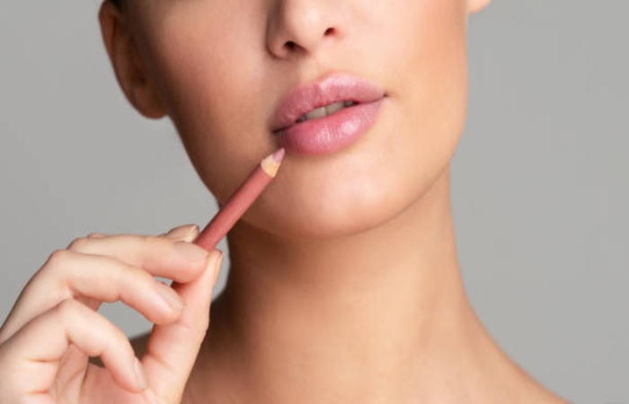 What is the best longest lasting lip liner_