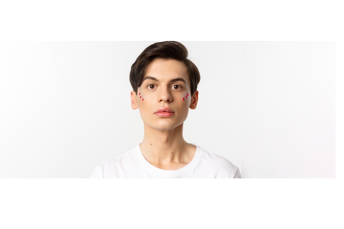 Image default